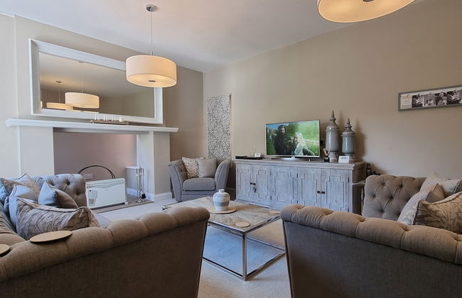 Plas Gwyrch Gatehouse - Foto 19