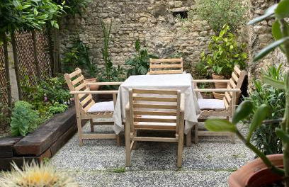 La maison des Teinturiers maison de ville avec jardin - Photo 1