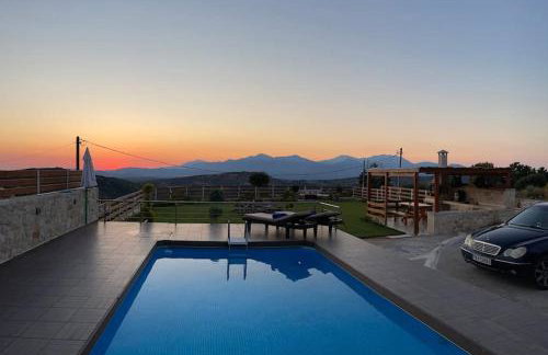 Luxury Villa with Private Pool-Central Crete - Foto 3
