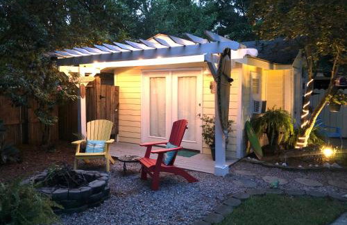 Romantic Beach Style Cottage close to everything! - Photo 7