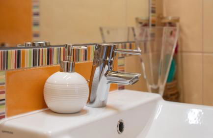 Bright 3BDR House with Pool by Lovelystay - Foto 19