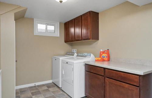 Relaxing Home Close to Malmstrom AFB and Aquatic Center - Foto 12