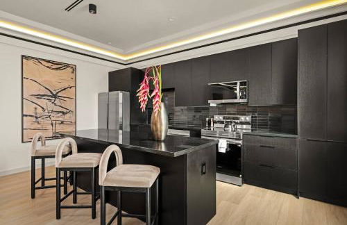 2Linkd Homes | 9BR•All Private Baths | Pool |Gated - Foto 36