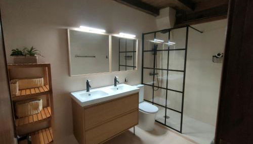 Adosado de tres plantas en el Valle de Aran - Foto 2, Shower