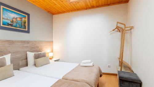 Casa Rústica T2 com Salamandra e Cozinha - Seia - Serra da Estrela - Casa do Loureiro II - Foto 3