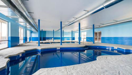 Private Hot Tub, Lake View, 5400 of Free Daily Tickets, Unique Floor Plan! - Foto $