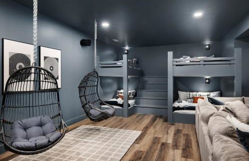 Luxe, Mountain VIEWS, Sauna, HotTub, Pups - Foto 10