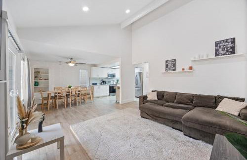 Modern Downtown Escape Sleeps 10 - Foto 29