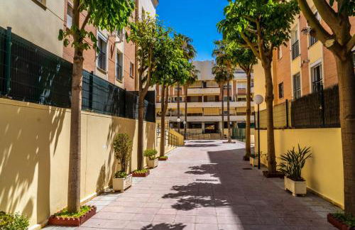 WintowinRentals Terrace, Pool, Parking in Cala del Moral - Photo 43