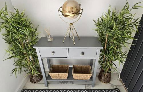 BSE Homes & Properties Ltd 4-Bedroom Home, Harlow , with Parking sleeps 6 - Foto 30