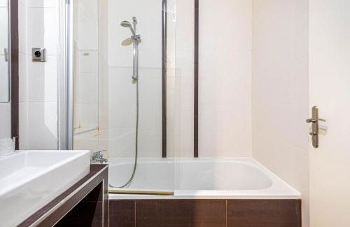 GuestReady - Chic retreat in La Défense - Foto 11