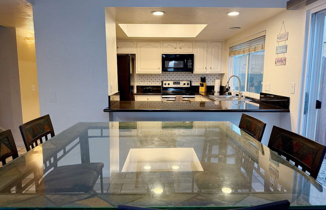 Panoramic View Bayfront Gem 3BR - Foto 27