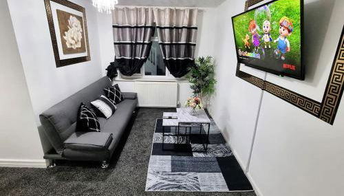 *5SM* Setup for your most relaxed & amazing stay + Free Parking + Free Fast WiFi * - Foto 1