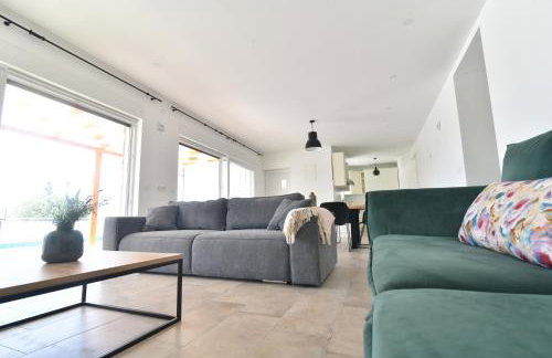 Villa Olivia - Jasenice, with swimming pool and jacuzzi - Foto 6