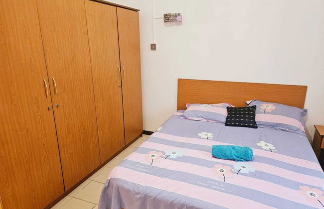 Captivating 3-bed Apartment in Flic en Flac - Photo 3