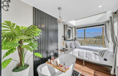 ‘Scenic Escapes’ Romantic Pine Grove Getaway! - Foto 36