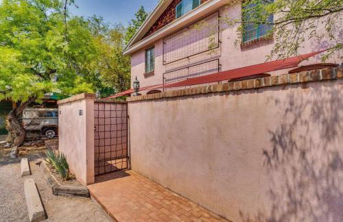 2BR Hideaway with Patio Springtime in Downtown - Foto 23