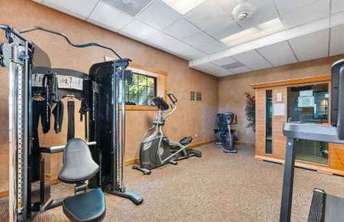 1BR Village At Indian Point 503 near SDC Free Tickets Daily up to 500 - Foto 26