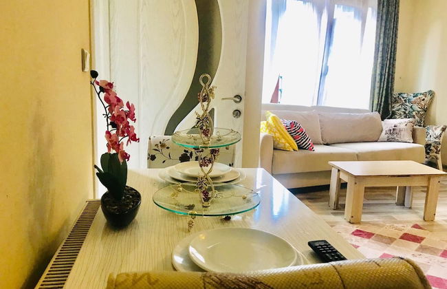 Almira Apart Otel İstanbul - Foto 1