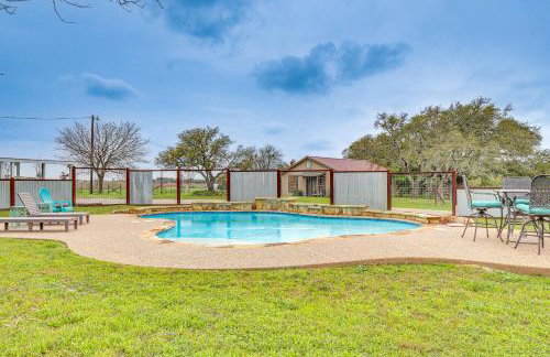 Large Group Getaway in Georgetown with Private Pool! - Foto 38