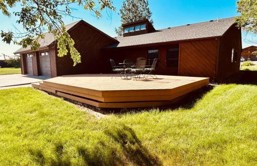 Family Home with Mountain Views! - Foto 1