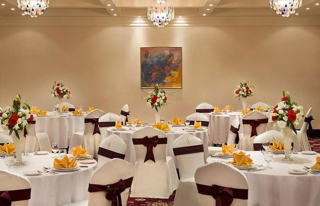 City Seasons Suites (EX Pearl City Suites Hotel) - Photo 22