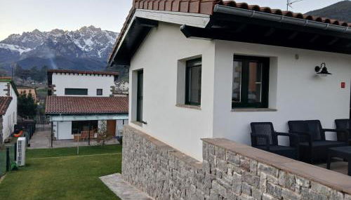 Mirando a los Picos de Europa - Foto 3