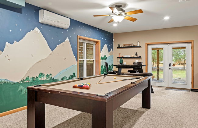 Mews Mountain House by Avantstay Walk to Beach Hot Tub Game Room - Foto 18