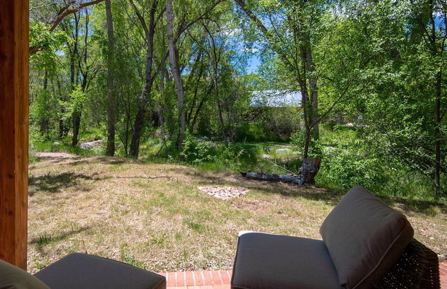 El Torreon - Exclusive Luxury Home, Nestled Next to Water and Trees - Foto 24