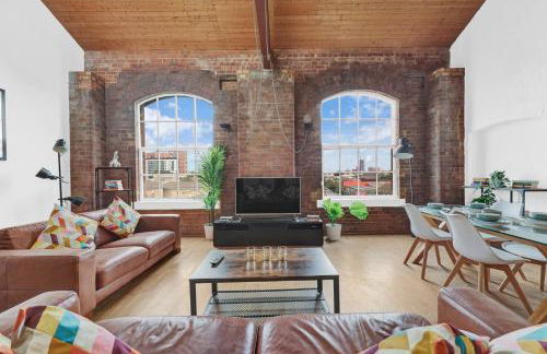 Large Industrial Style 2 Bedroom Apartment Short Term Rental & Flexible Renting Canary Wharf With Free WiFi - Photo 8