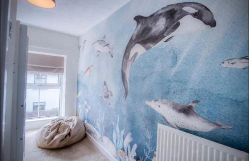 Family-Friendly Pink Cottage Central Tenby - Foto 21