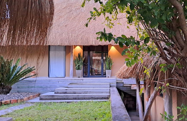 Sunset Villa - Luxury Beachfront Villa with Private Pool by Karula Sand Villas - Foto 27