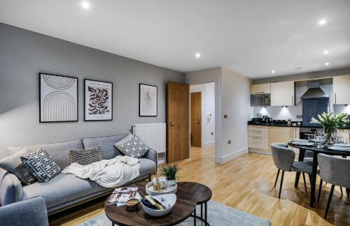 Spacious 1 bed flat with balcony minutes walk to Canary Wharf - Foto 4