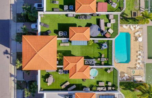 Clearwater Penthouse 5 min Beach walk Heated Pool - Foto 12