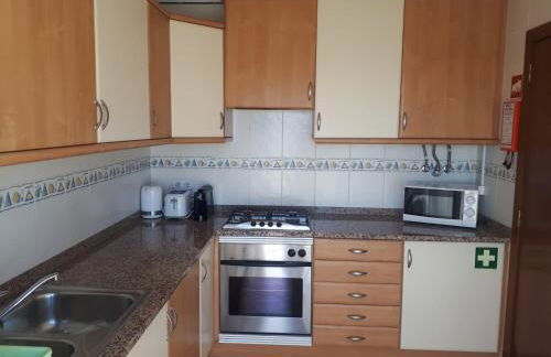 1-Bed - Sleeps 4 - Free Parking & Balcony - Foto 4