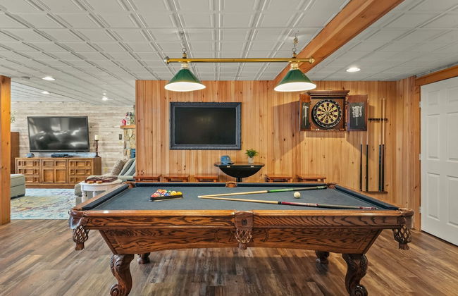 Mountain Escape With Game Room Balcony Stunning Views in the Poconos Christina - Foto 6