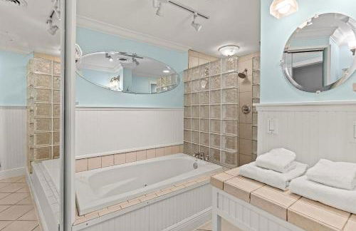 Paradise Cove - Waterfront Private Pool Home, 2 Mins to Open Gulf, 60' Dock - Foto 15