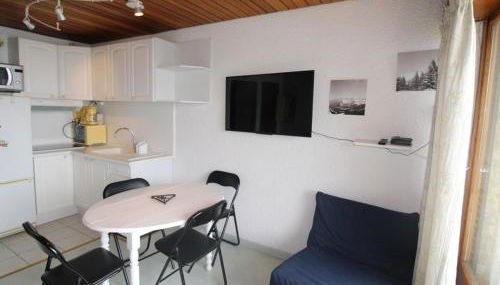 Studio Cabine Rénové au Pied des Pistes avec Balcon - Auris en Oisans - FR-1-297-157 - Foto 1