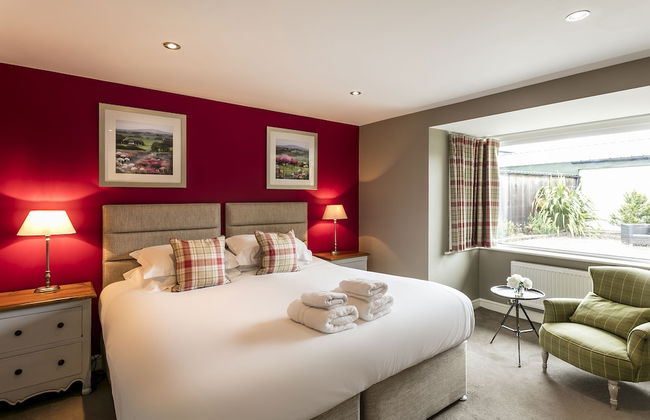 The Townhouses @ Carus Green - Photo 11