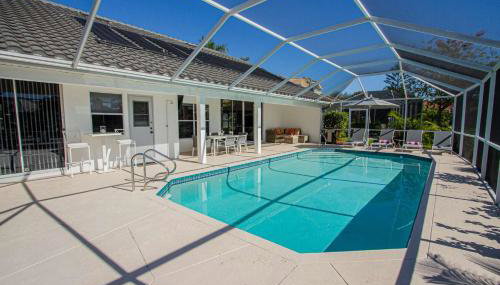 Crown Pointe- Crown Pointe Blvd.,E. - Foto 2