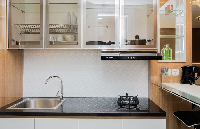 Minimalist and Cozy Studio Apartment at Tuscany Residences - Photo 11