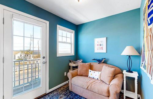 Nautical Haven at Seaside - Photo 11