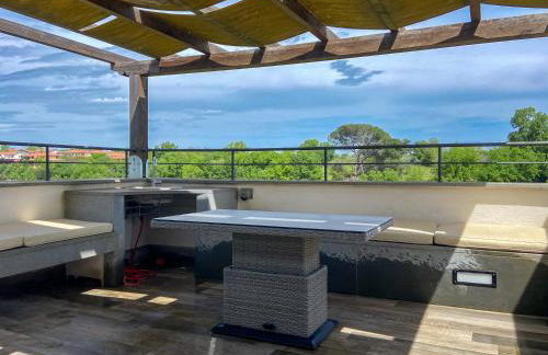 Epic Rooftop Terrace overlooking Civita valley - Foto 25