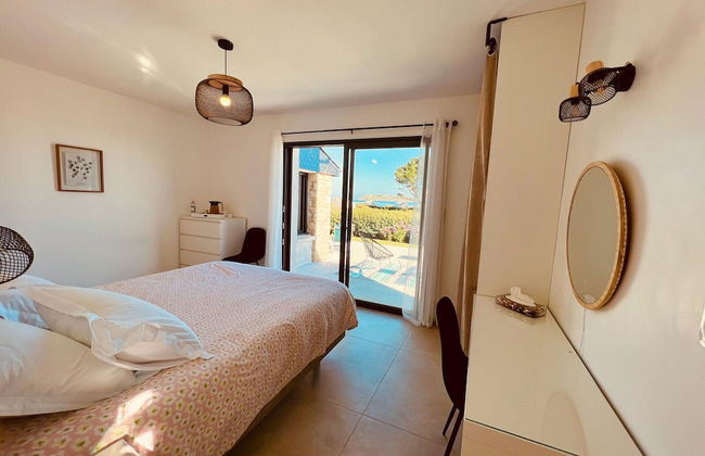 Magnificent Villa by the sea - Photo 4