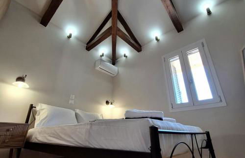 DJoumas Villa - Photo 34