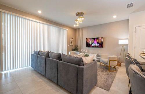 Brand New! Windsor Island 5BR Cozy Home Wpool/spa - Foto 37