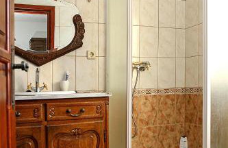 Authentic Dalmatian Hillside Escape With Pool, Sauna & BBQ - Photo 59