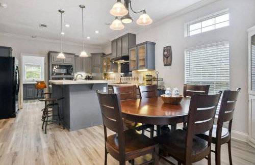 Old Town Bay St. Louis Outdoor Bar Area Game Room - Foto 32