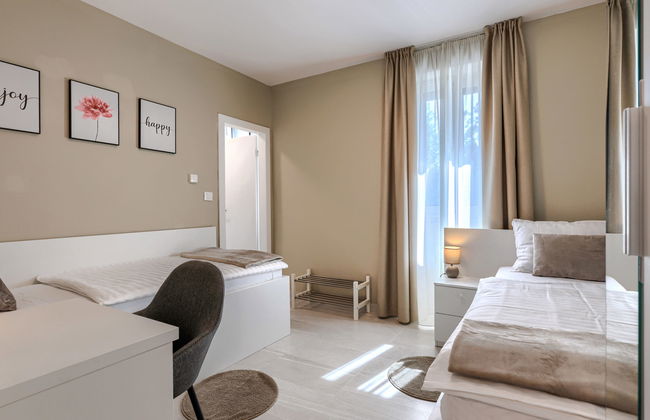 Albona Luna - Foto 37