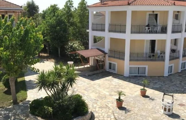 Village Inn Studios & Family Apartments - Foto 47